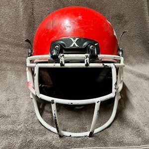 Xenith X2E Youth Size Medium Football Helmet
